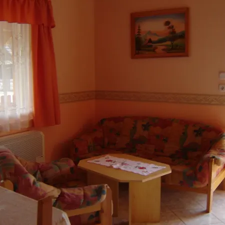 Διαμέρισμα Zsuzsanna Apartmanhaz Zalakaros