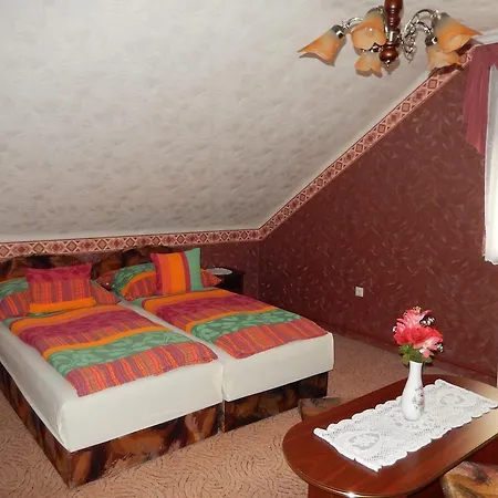 Διαμέρισμα Zsuzsanna Apartmanhaz *