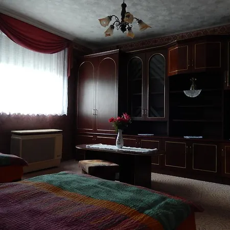Διαμέρισμα Zsuzsanna Apartmanhaz *